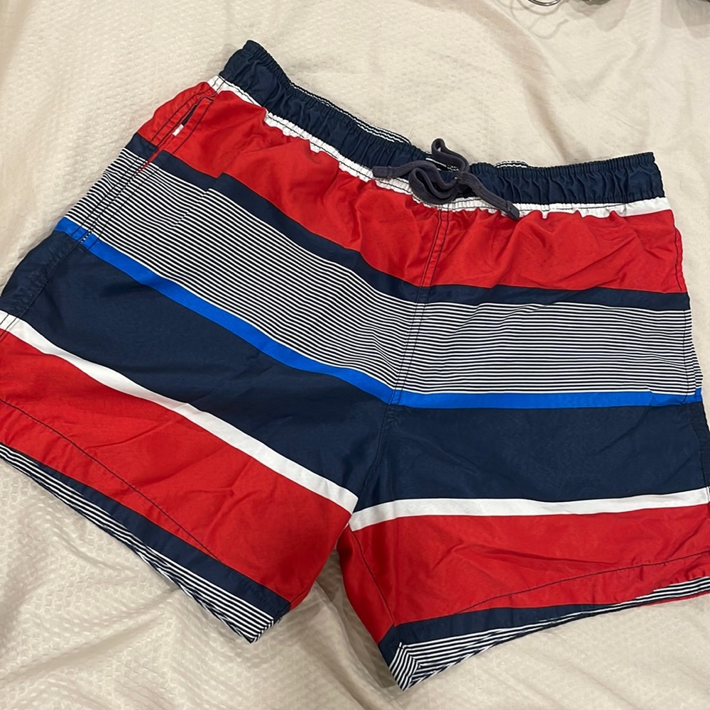 Men’s swim trunks